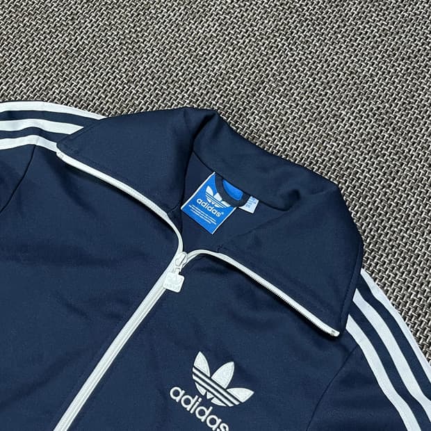 아디다스 남색 빅로고 유로파 져지