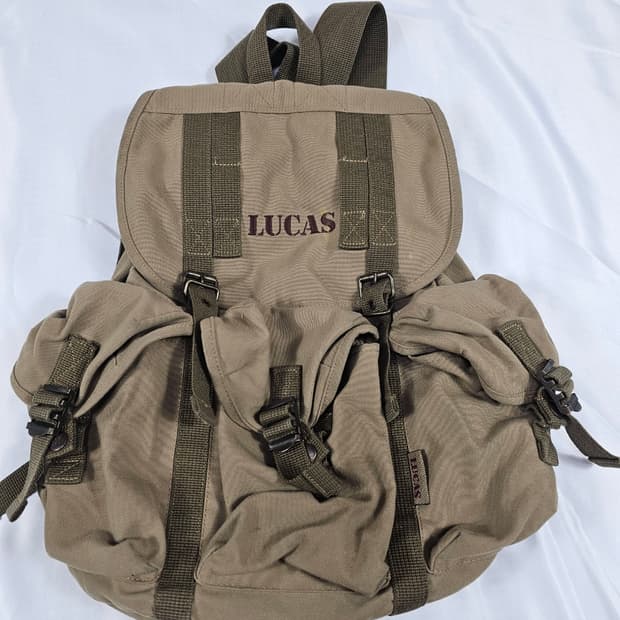 루카스백팩