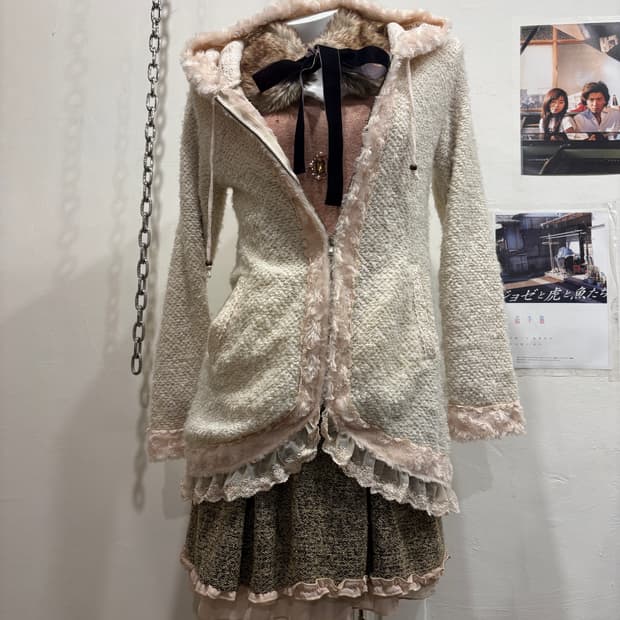 axes femme 엑시즈팜 핑크 퍼 아이보리 후드 집업 모리 갸루