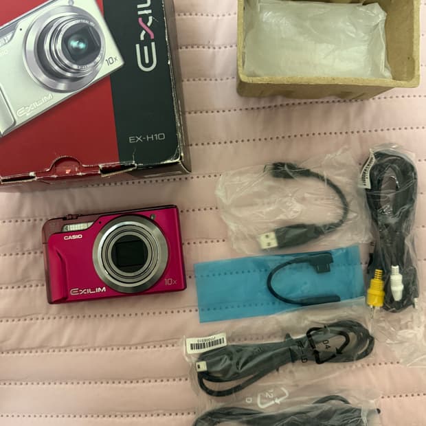풀박스) 카시오 엑슬림 h10 디카 디지털 카메라 (네고 받아요)