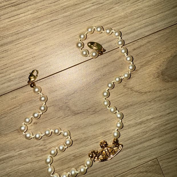 비비안웨스트우드 진주 목걸이