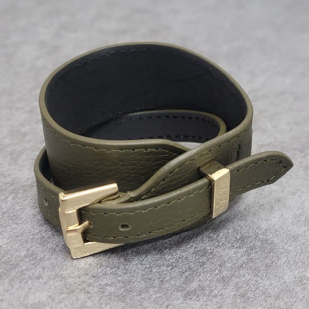 leather vintage necklace