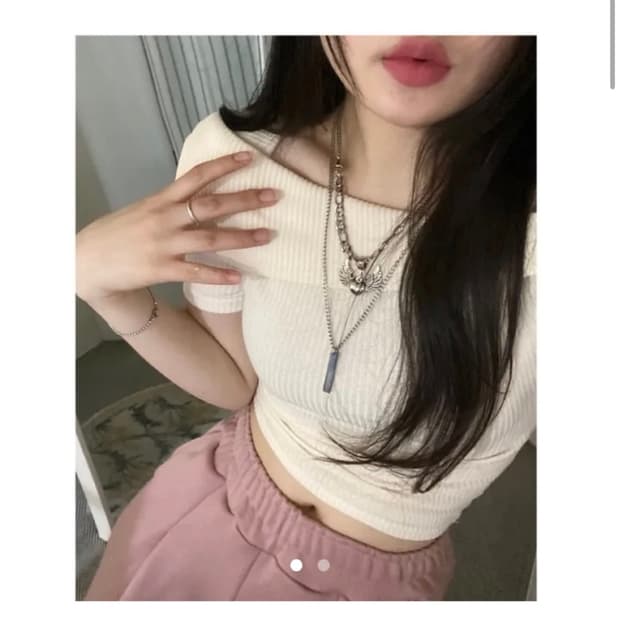 보세 오프숄더 니트 아이보리