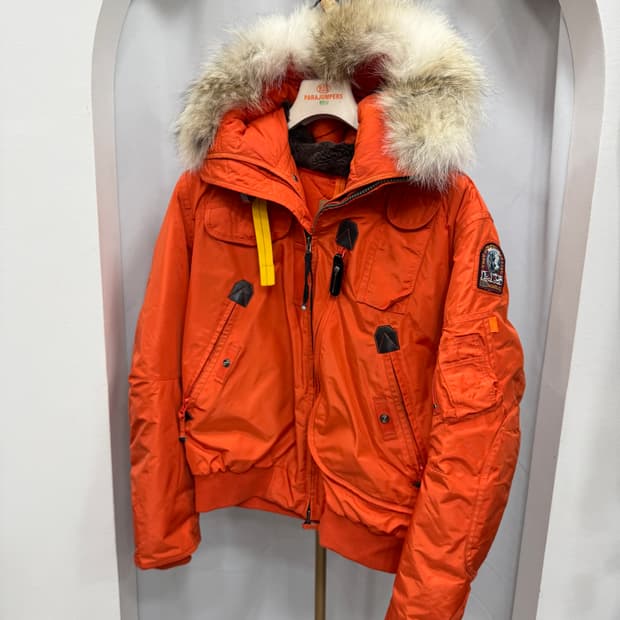 파라점퍼스 마스터피스 고비 패딩 L 