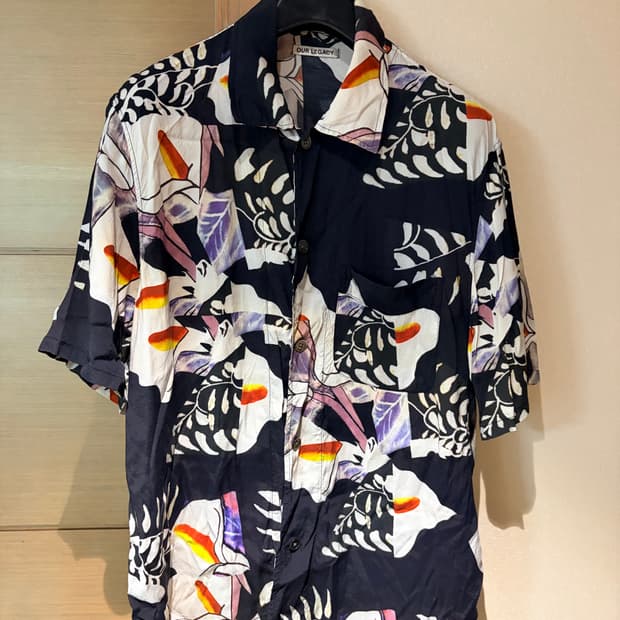 아워레가시 박스 숏슬리브 셔츠