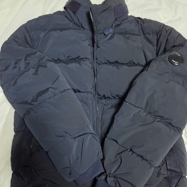 CP컴퍼니 나이크라R 패딩 50