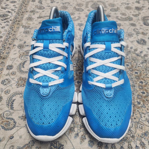 아디다스 Climachill 레볼루션 런닝화 270mm