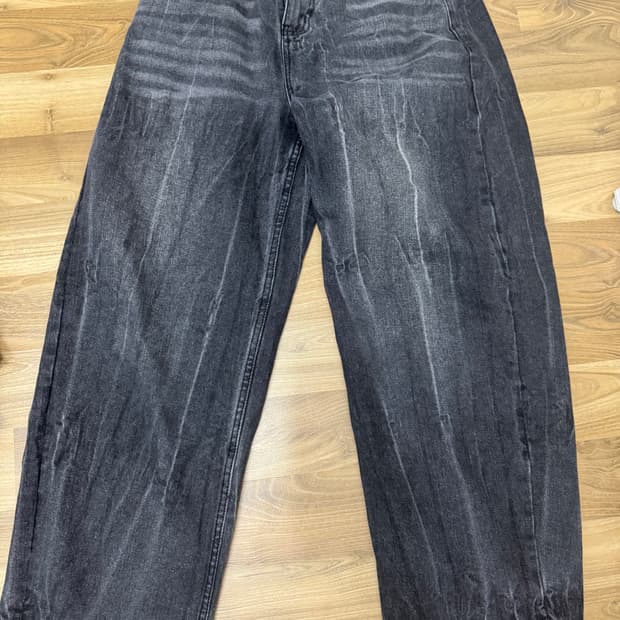 밀로 아카이브 커브드 팬츠 