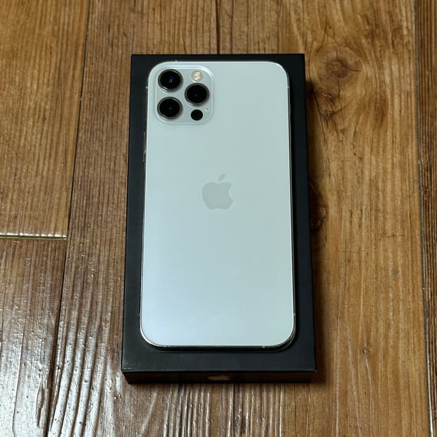 아이폰12pro 실버(화이트) 128기가