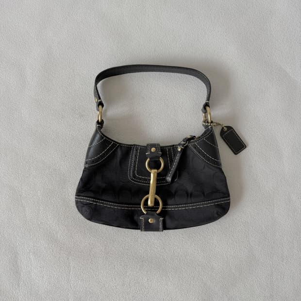 코치(COACH) 레더&모노그램 숄더백(작은 사이즈)