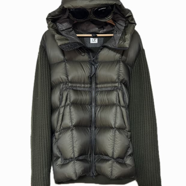 CP COMPANY 고글 니트 패딩 