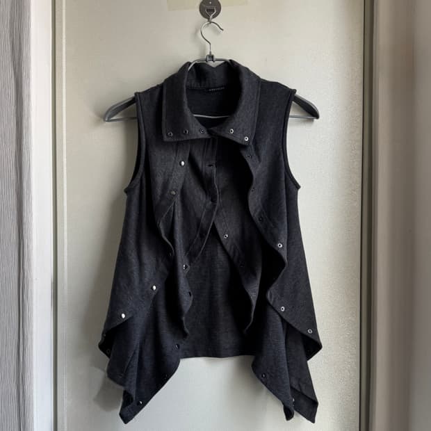 아카이브 하이넥 셔링 언발 이중버튼 베스트 조끼 y2k 갸루 펑크