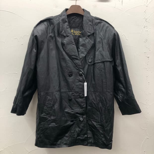 더블 브레스티드 소가죽 코트