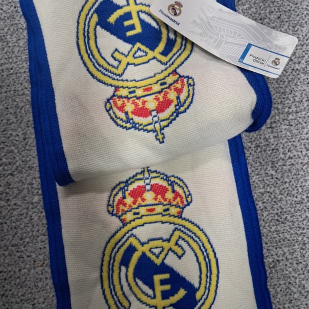 레알마드리드 머플러