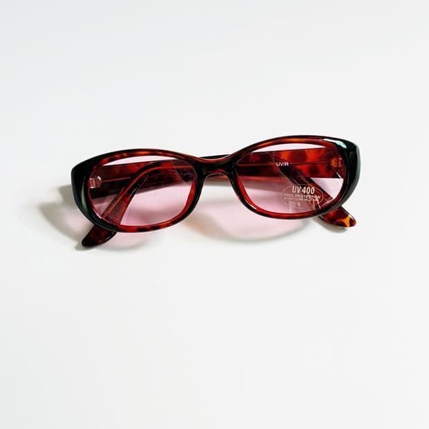 90s UVIR 토터스쉘 볼드 오벌 프레임 틴트 빈티지 선글라스