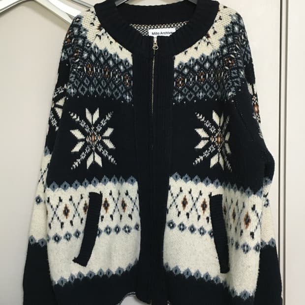 밀로우먼 스노우 자카드 니트 집업 [아이보리] / 정가 208,000