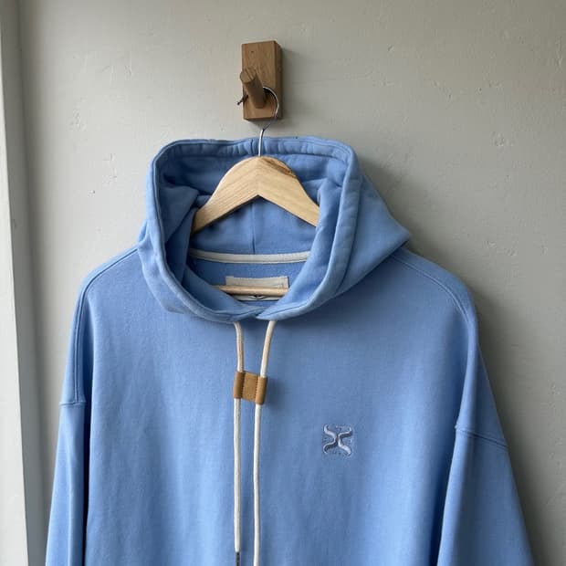 16572 - 세터 후드티