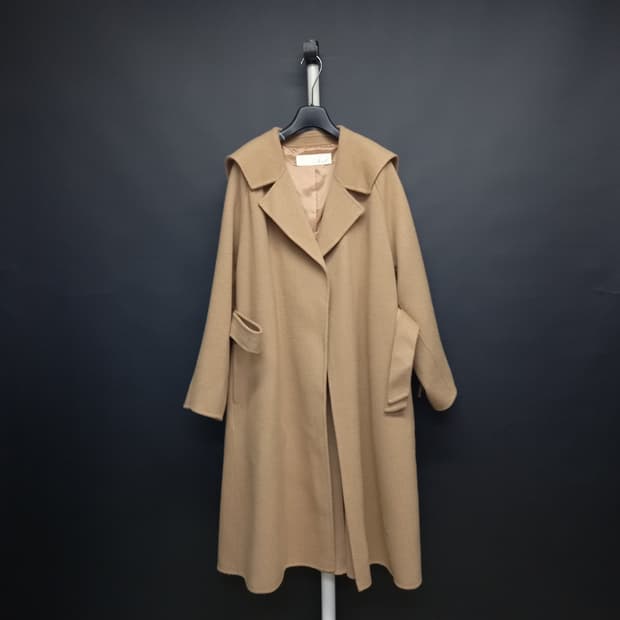 새 지컷 캐시미어블랜 핸드메이드형 코트 66.77