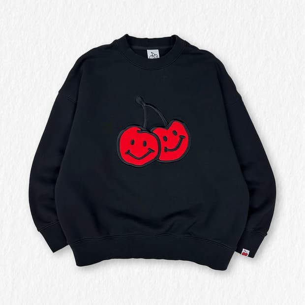 키르시 체리 맨투맨