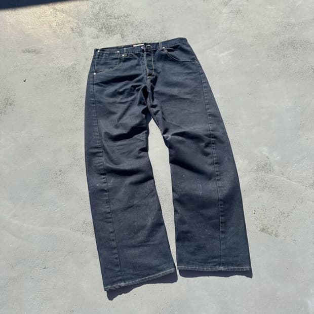 Levi's 다크 워싱 데님 팬츠