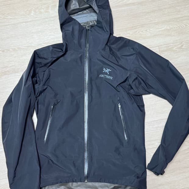 아크테릭스 제타 SL 블랙