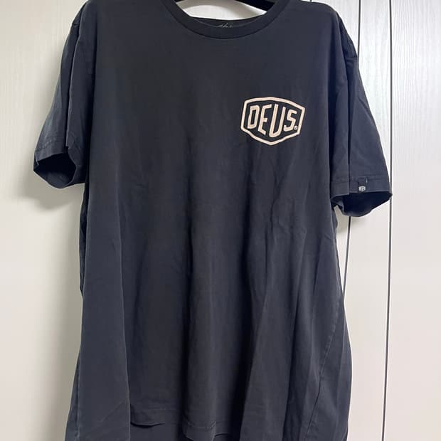 데우스 반팔 도쿄, 이태리 블랙 2장 일괄 L,XL