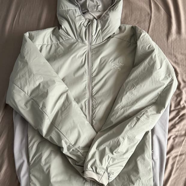 아크테릭스 아톰 후디 보이드 XXL