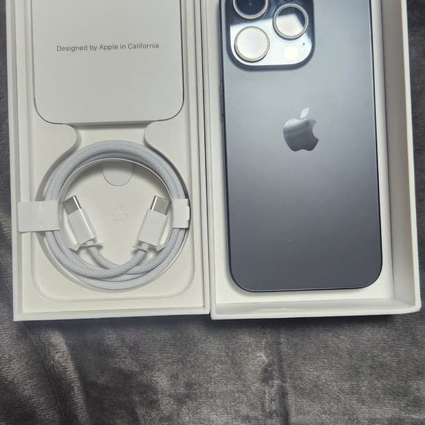 아이폰 15프로 블랙 128기가