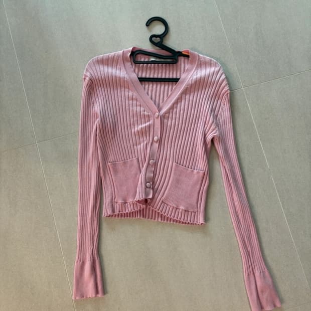 에잇세컨즈 가디건