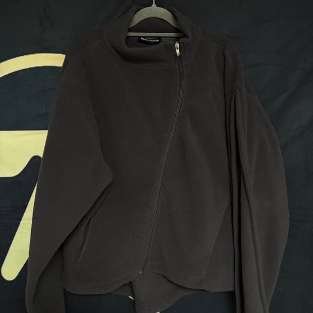 9999아카이브 플리스 차콜 L 사선지퍼