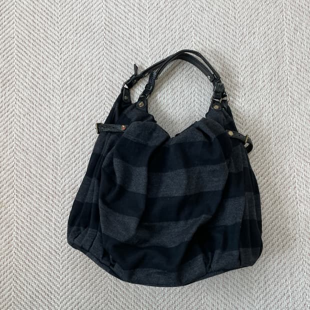 네갈로 도쿄 스트라이프 개더 토트백