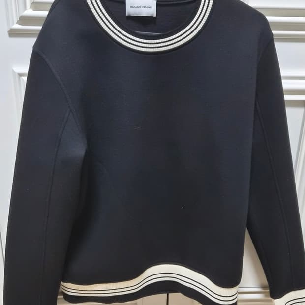 솔리드옴므 남성 맨투맨 팝니다