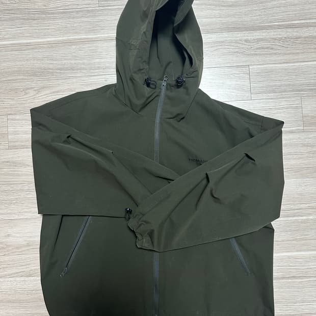 노메뉴얼 바람막이