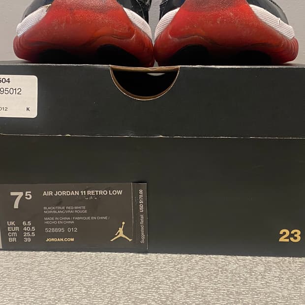 에어 조던 11 레트로 로우 판매