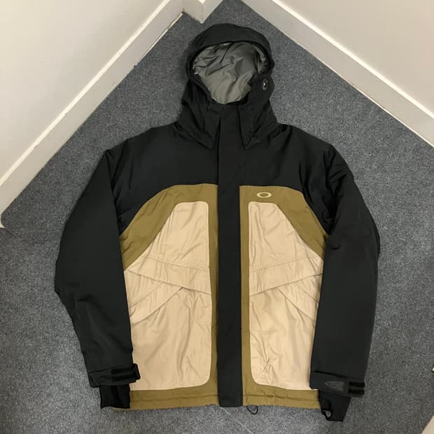 N215 오클리 자켓