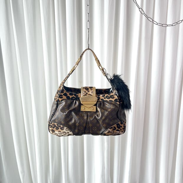 루이비통 SS06 리미티드 에디션 레오파드 폴리 포니 헤어 숄더백