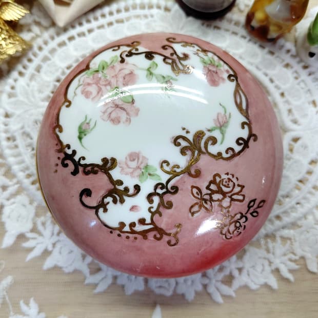 Antique)1900년대초반 앤틱 로즈 패턴 핑크색 포슬린 보석함