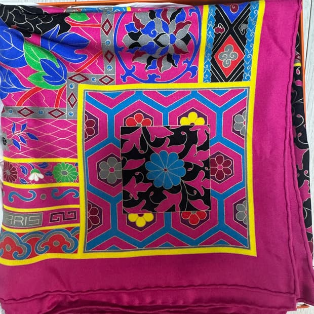 에르메스 까레 90 실크 스카프