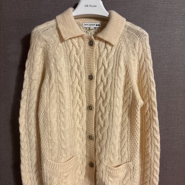 유니클로 X INES DE LA FRESSANGE 이네스 꽈배기 가디건 