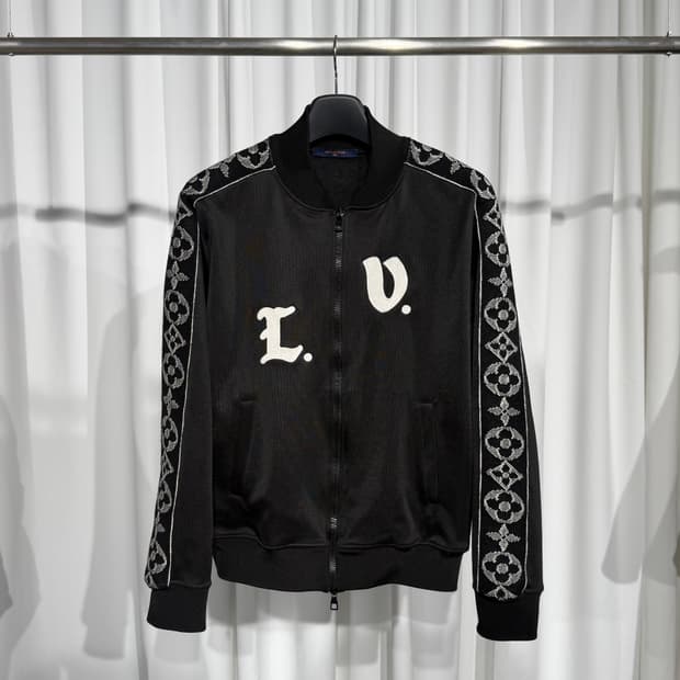 (M) 루이비통 LV로고 플라워 모노그램 트랙 자켓