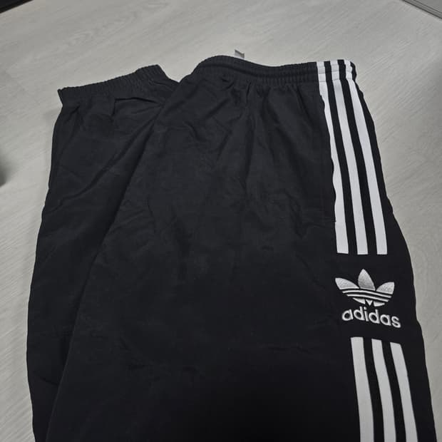 아디다스 삼선 조거트레이닝팬츠 xl