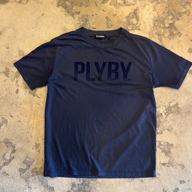 플레이보이 티셔츠