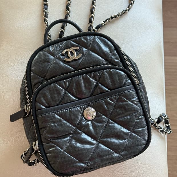 샤넬 코코네쥬 백팩