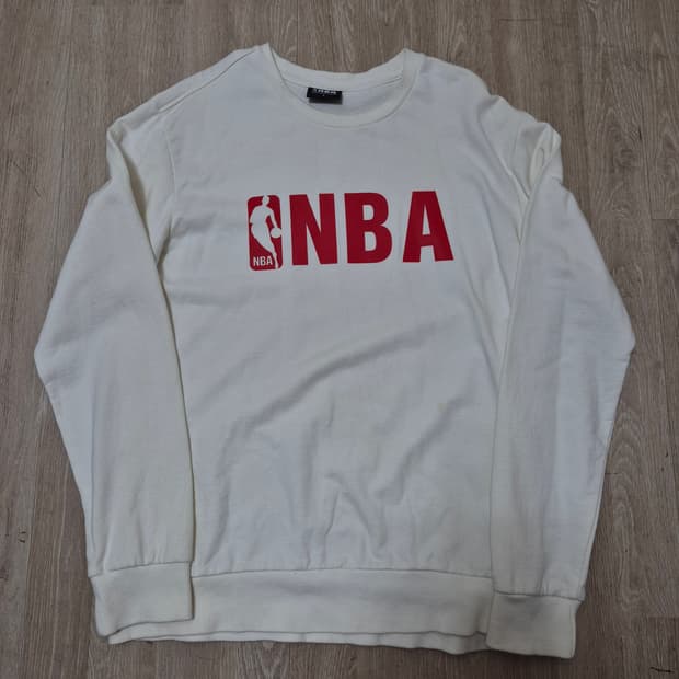 NBA 로고 화이트 맨투맨