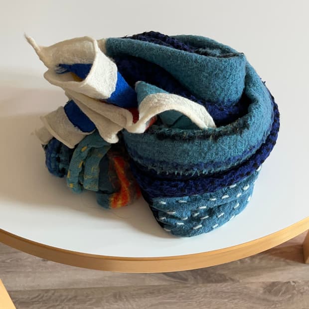 Kapital 캐피탈 머플러