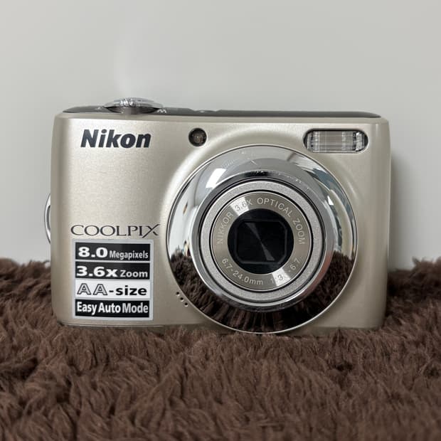 니콘 쿨픽스 L21