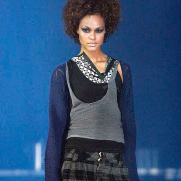 2000s 쿠스토 바르셀로나 런웨이 니트 레이어드 나시