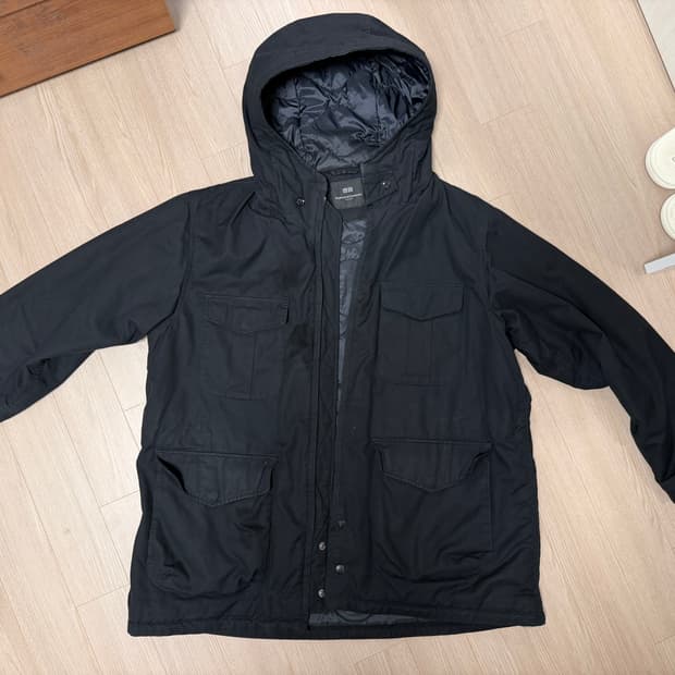 유니클로 엔지니어드가먼츠 자켓