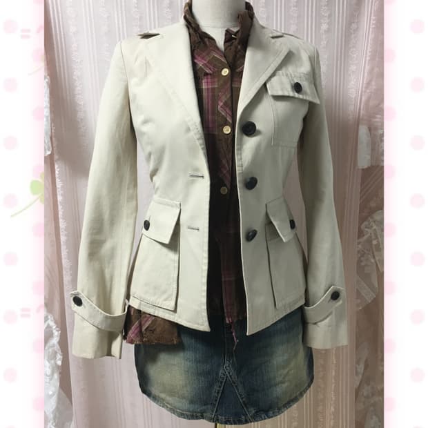 바디드레싱 아이보리 코튼 자켓