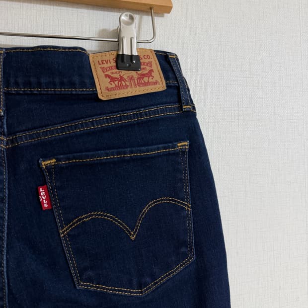 리바이스 스키니진 711